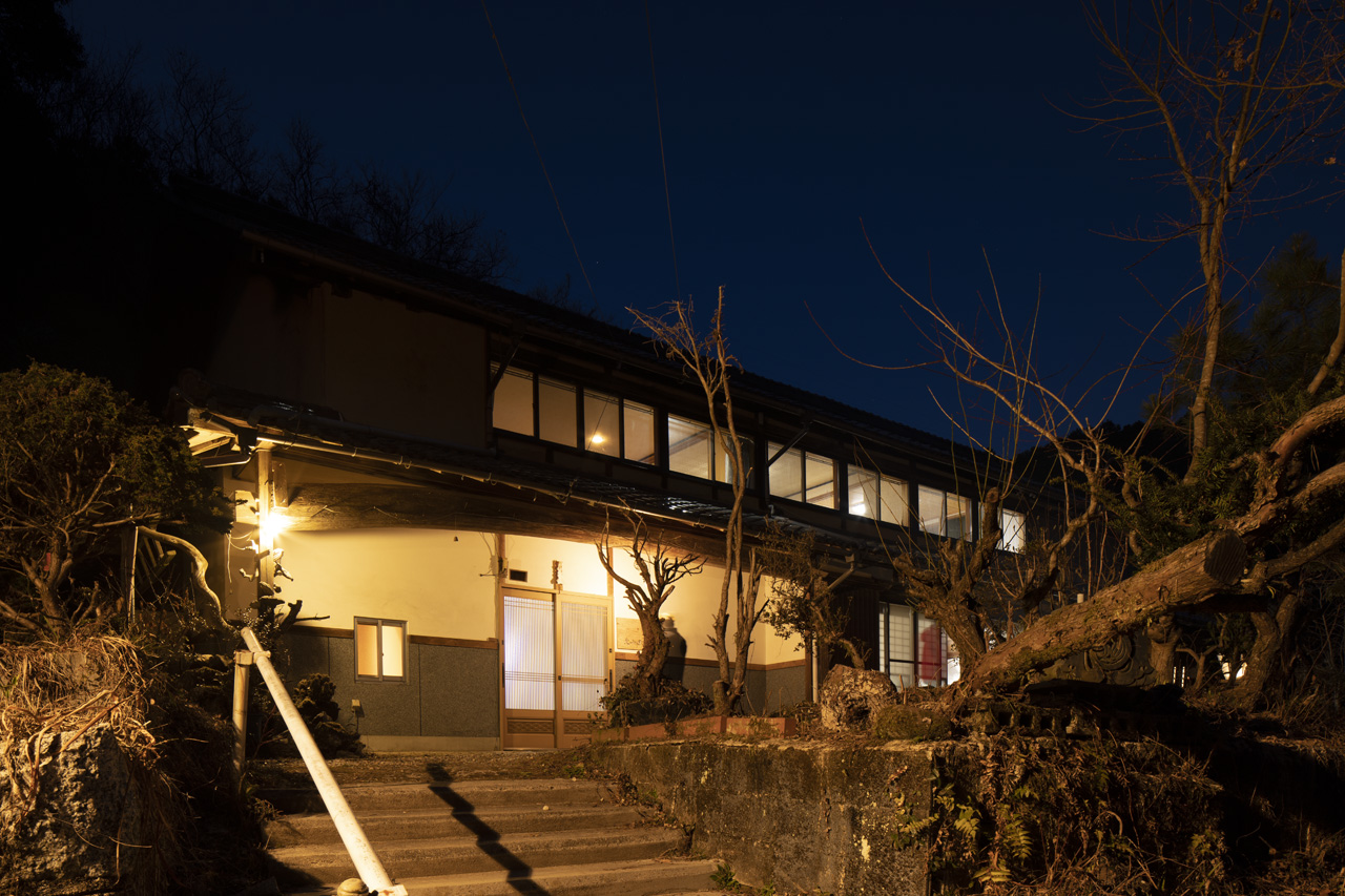 北小田の家 夜景